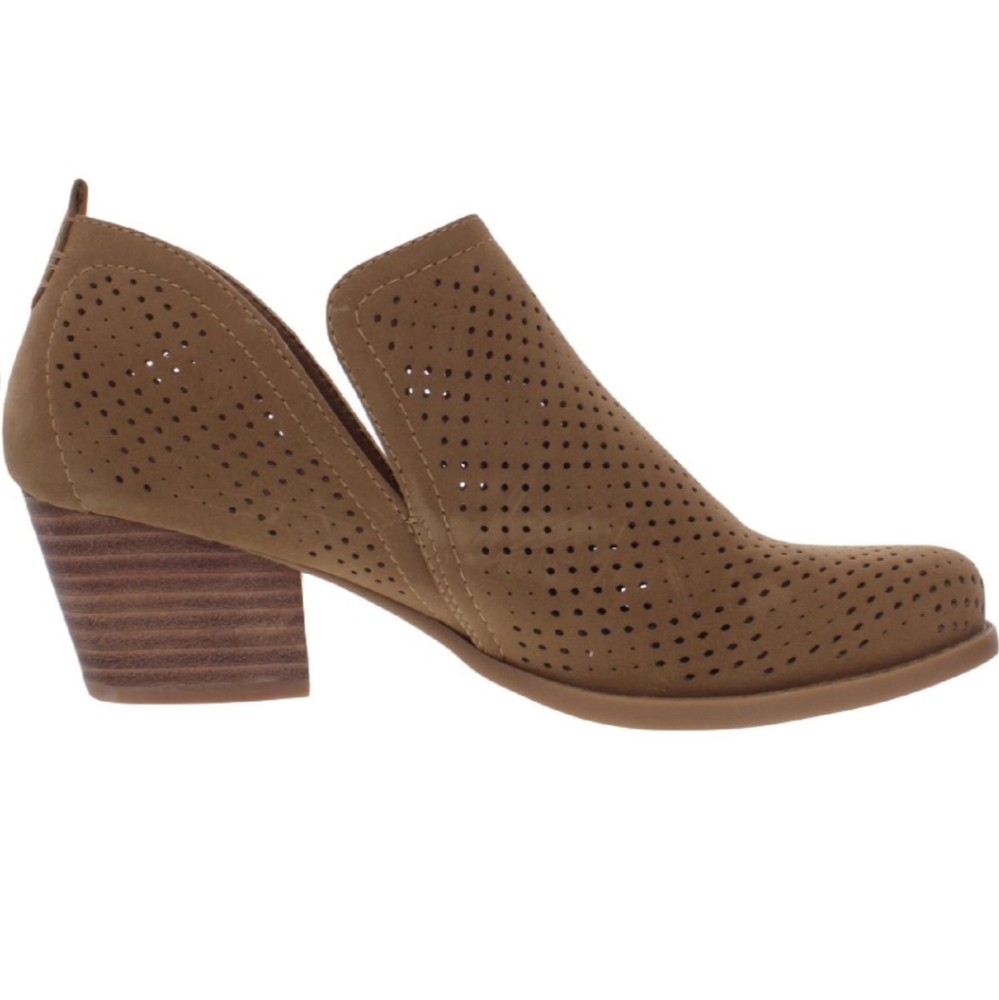 Ankle boots